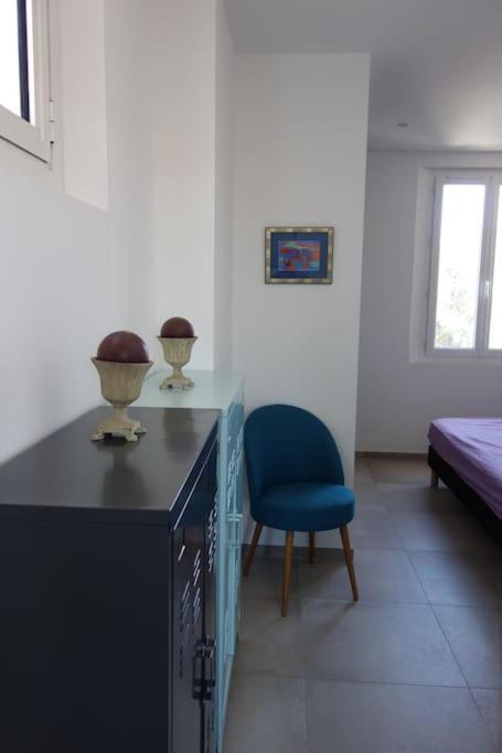 Appartement Port De Sanary Экстерьер фото
