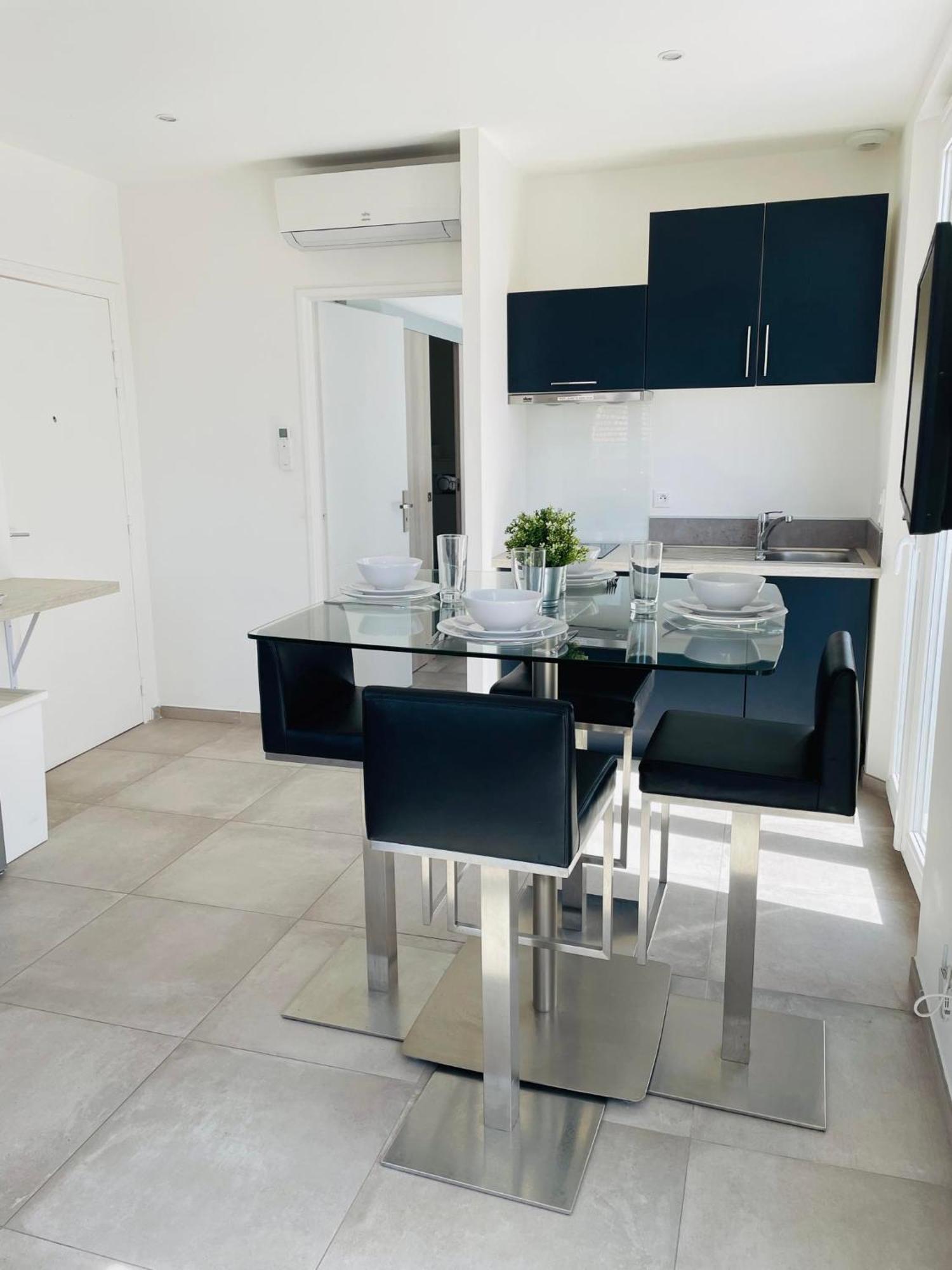 Appartement Port De Sanary Экстерьер фото